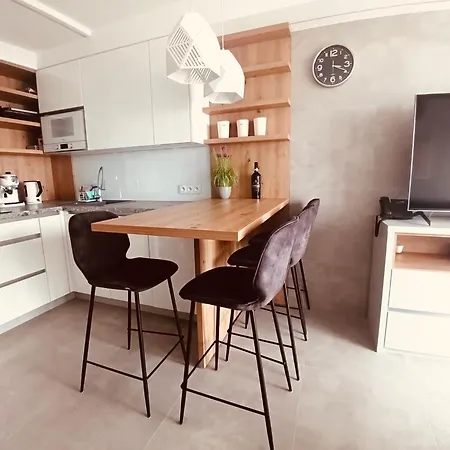 Przy Plazy 306 Porta Mare דז'יבנובק